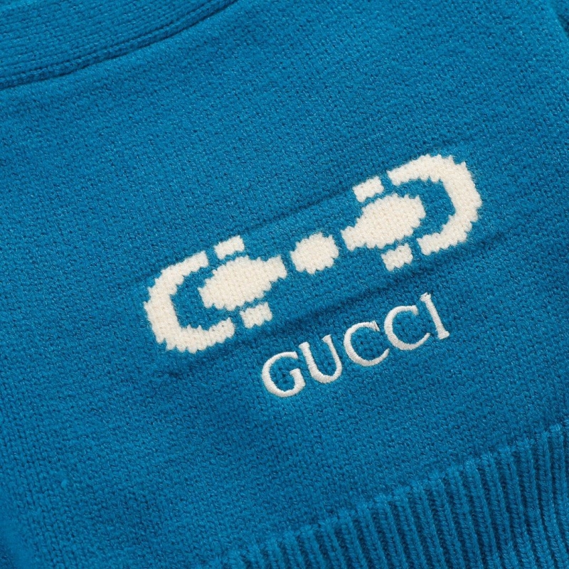 Gucci Sweaters